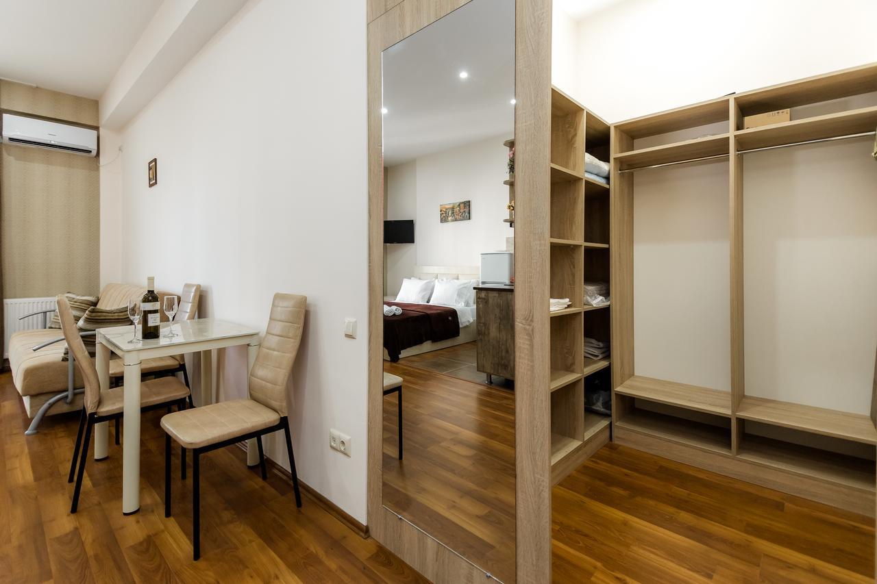 Tbilisi Love Apartment Екстер'єр фото